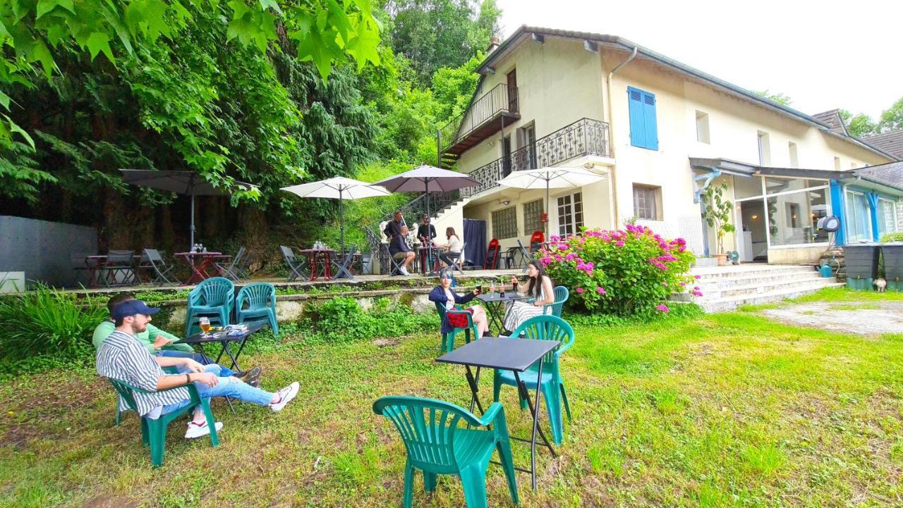 Fasthotel Oloron Hostellerie Du Paon Blanc Lurbe-Saint-Christau エクステリア 写真
