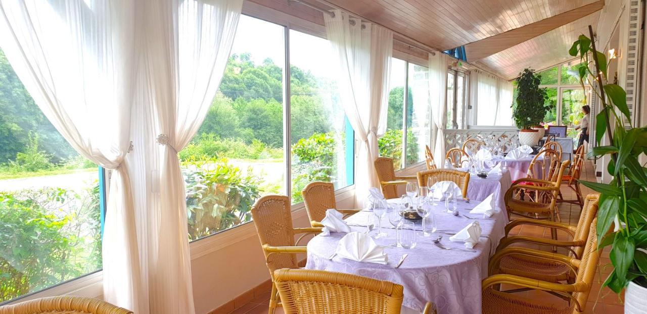 Fasthotel Oloron Hostellerie Du Paon Blanc Lurbe-Saint-Christau エクステリア 写真